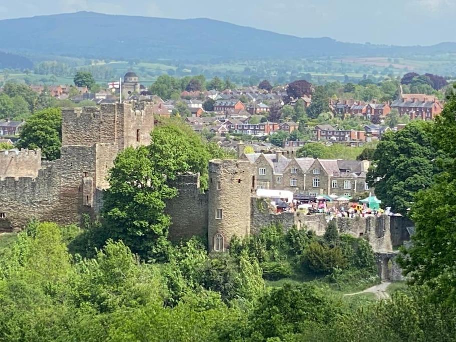 The Nest, Central Ludlow One Bed Apartment Dış mekan fotoğraf